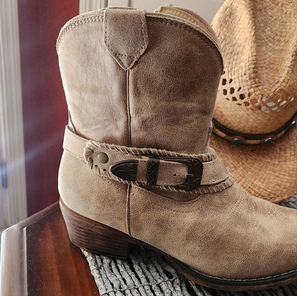 ROPER Nelly Booties Snip - Picture 2 of 9